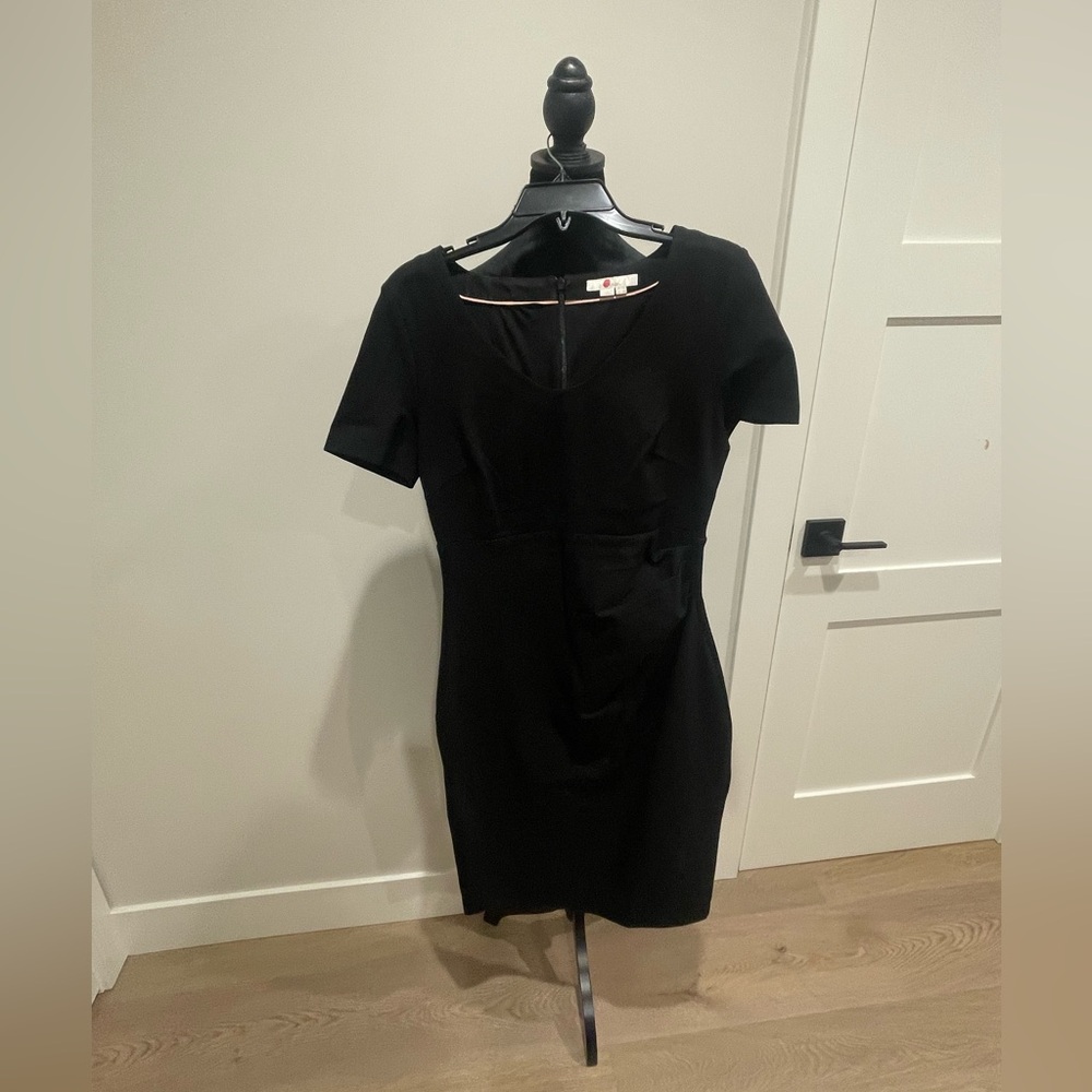 Black fitted dress with side gathering-Boden